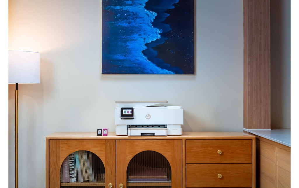 Gallery 11